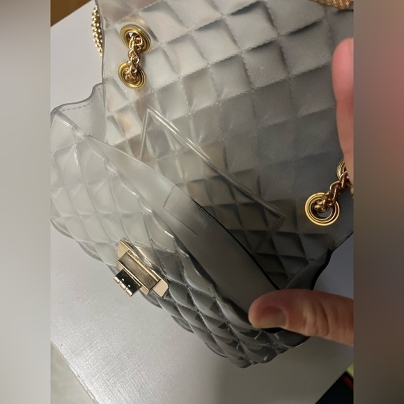 Clear Flexible Shoulder Bag with Gold Chain - Picture 4 of 7